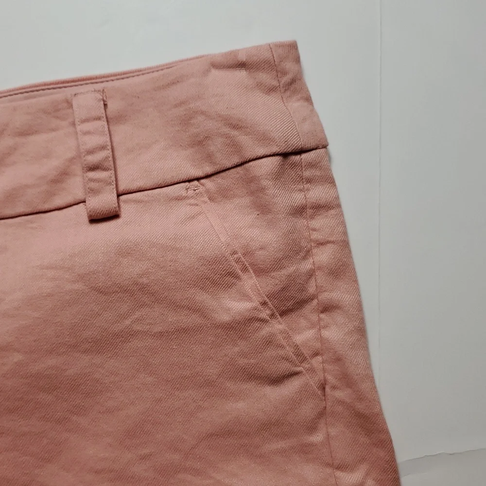 Exprwss Women's Pink Linen Blend Shorts